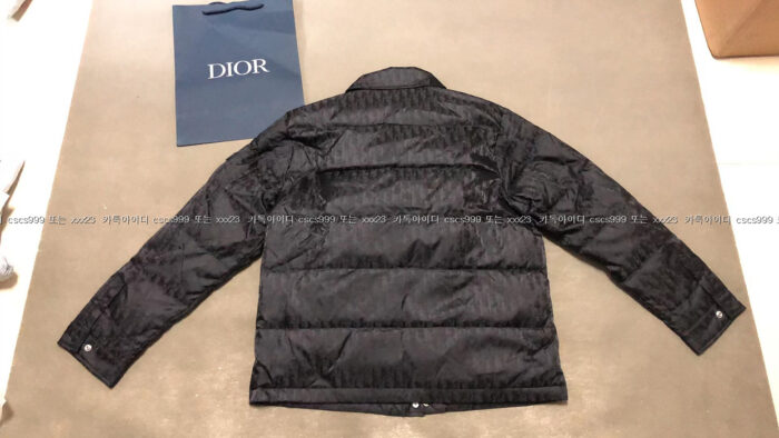 2023.12.19_[이ㅇ수 고객님 검수] 디올 레플리카 경량 패딩 12