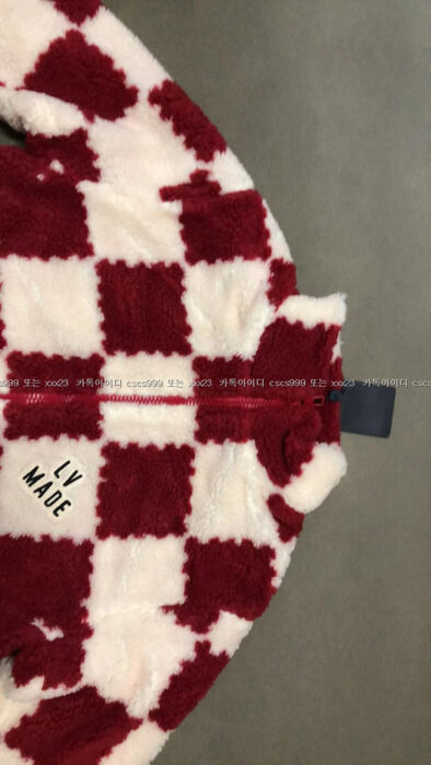 2023.12.22_[박ㅇ현 고객님 검수] 루이비통 레플리카 집업 3