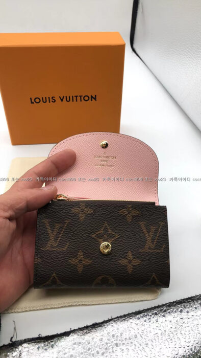 2023.12.24_[권ㅇ정 고객님 검수] 루이비통 레플리카 지갑 9