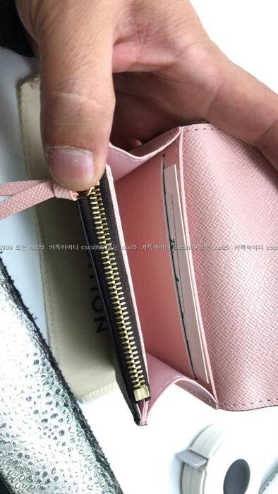2023.12.24_[권ㅇ정 고객님 검수] 루이비통 레플리카 지갑 12