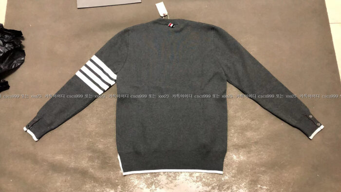 2024.01.27_[김ㅇ형 고객님 검수] 톰브라운 레플리카 니트 10