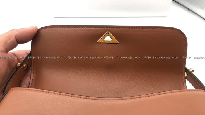 2024.01.27_[박ㅇ선 고객님 검수] 프라다 레플리카 가방 12