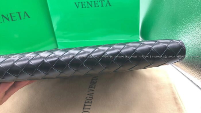 2024.01.11_[김ㅇ선 고객님 검수] 보테가베네타 레플리카 클러치 13