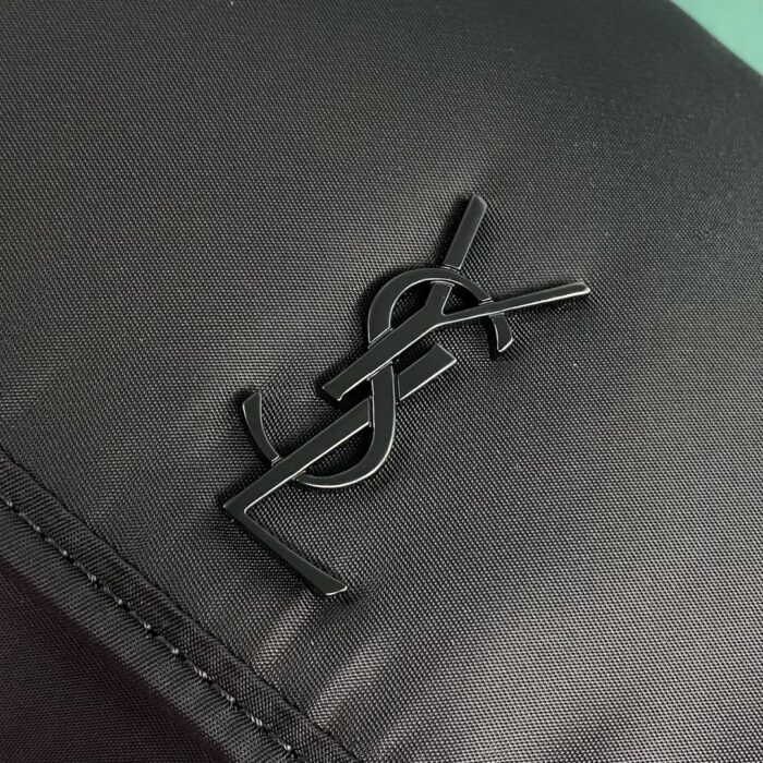 생로랑 나일론 소재의 NIKI 스몰 메신저 백 블랙 776611 레플리카 미러급 SA급 S급 고퀄리티 최상급 하이엔드 가방 [남성여성공용] 6