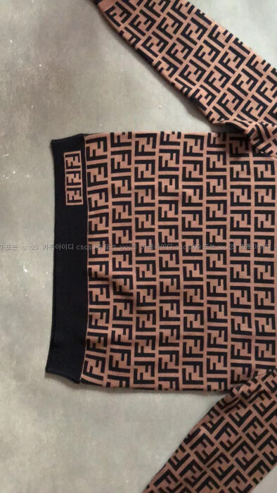 2023.03.15_[임ㅇ선 고객님 검수] 펜디 레플리카 맨투맨 7