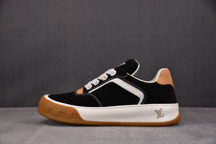 루이비통 틸티드 블랙 레플리카 미러급 SA급 S급 고퀄리티 최상급 하이엔드 신발 [남성]