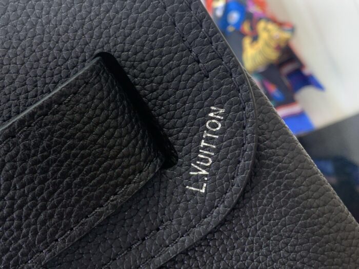 루이비통 스티머 백팩 M27063 블랙 레플리카 미러급 SA급 S급 고퀄리티 최상급 하이엔드 가방 [남성여성공용] 7