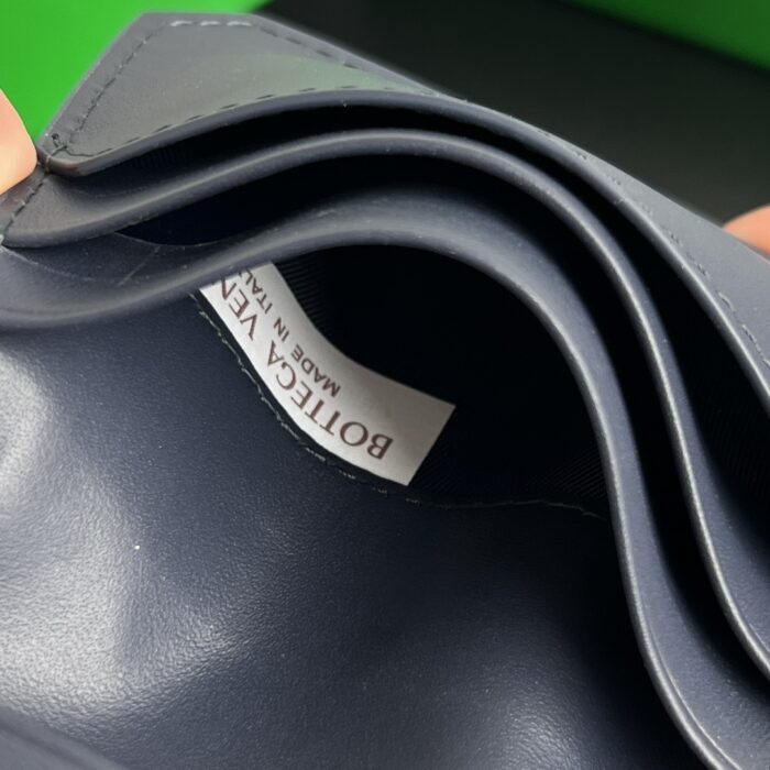 보테가베네타 인트레치아토 피콜로 플랩 카드 케이스 카드지갑 아비스 화이트 796964 레플리카 미러급 SA급 S급 고퀄리티 최상급 하이엔드 지갑 [남성여성공용] 9