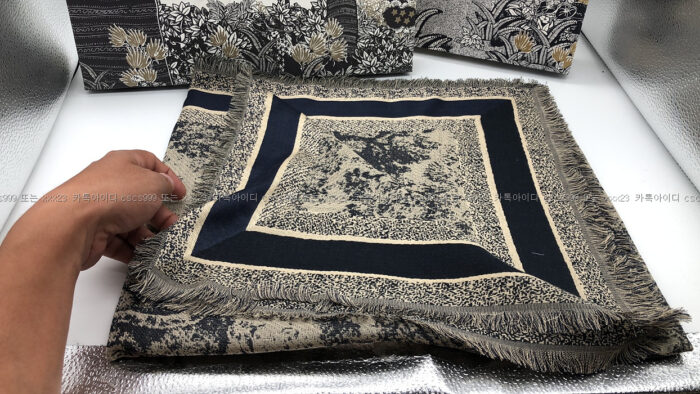 2023.03.03_[김ㅇ정 고객님 검수] 디올 레플리카 머플러 39010  5