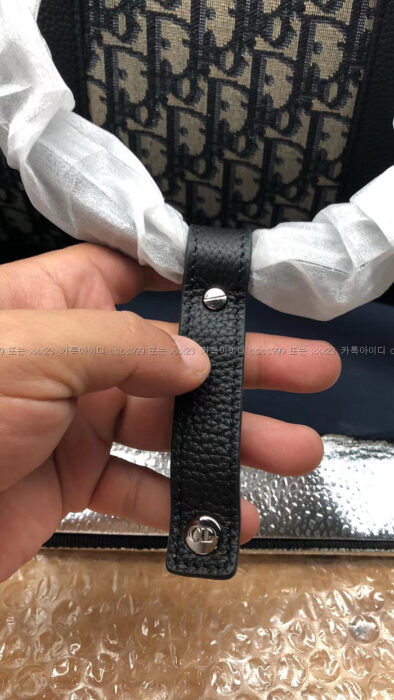 2023.03.03_[형ㅇ운 고객님 검수] 디올 레플리카 여행구 5