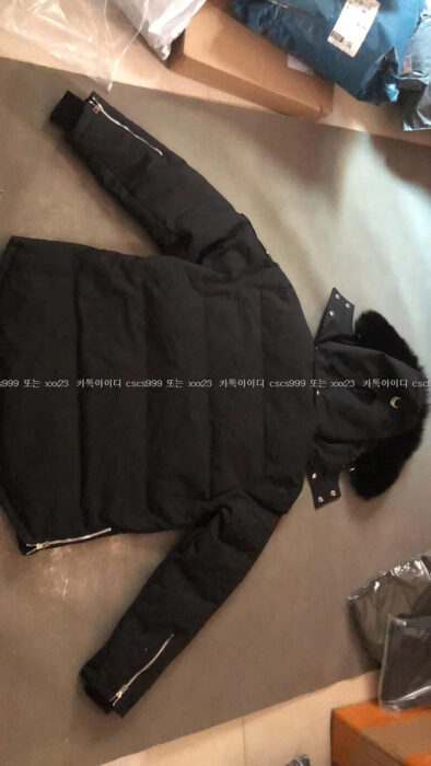 2023.04.01_[홍ㅇ건 고객님 검수] 무스너클 레플리카 패딩 13298 12