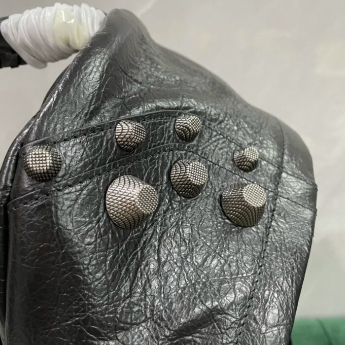 발렌시아가 르 카골 맨 백팩 DIY 메탈 블랙 레플리카 미러급 SA급 S급 고퀄리티 최상급 하이엔드 가방 [남성여성공용] 9