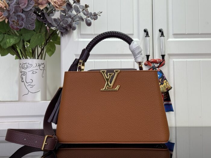 루이비통 카퓌신 스몰 M25463 M48865 브라운 와인 레플리카 미러급 SA급 S급 고퀄리티 최상급 하이엔드 가방 [여성]