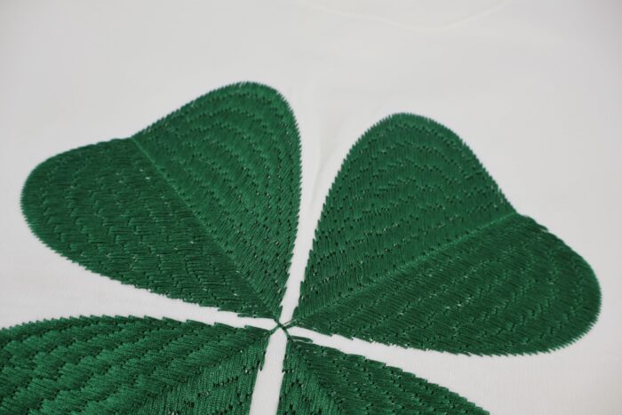 디올 네잎 클로버 자수 맨투맨 화이트 레플리카 미러급 SA급 S급 고퀄리티 하이엔드 최상급 의류 [남성여성공용] 10