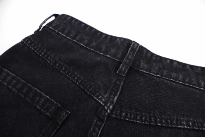 미우미우 뒷면 포켓 모노그램 워싱 청바지 블랙 레플리카 미러급 SA급 S급 고퀄리티 하이엔드 최상급 의류 [여성] 13