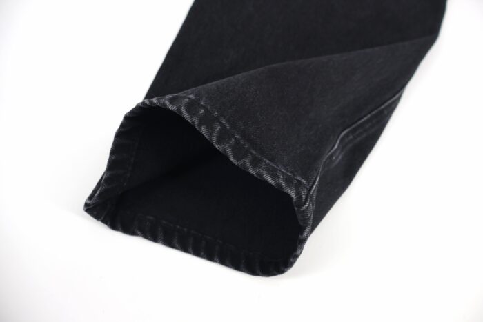 미우미우 뒷면 포켓 모노그램 워싱 청바지 블랙 레플리카 미러급 SA급 S급 고퀄리티 하이엔드 최상급 의류 [여성] 14