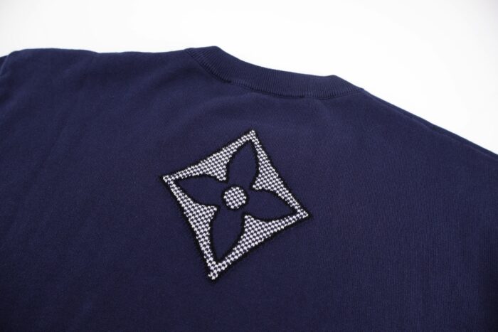 루이비통 LV 로고 자카드 니트 반팔티 네이비 레플리카 미러급 SA급 S급 고퀄리티 하이엔드 최상급 의류 [남성여성공용] 6