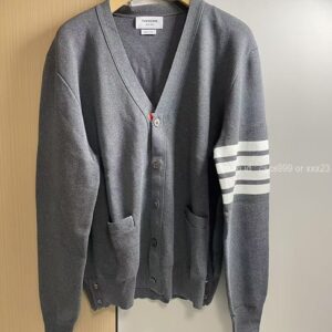 2024.10.12_[임ㅇㅇ 고객님 주문제품 검수사진] 톰브라운 가디건 레플리카