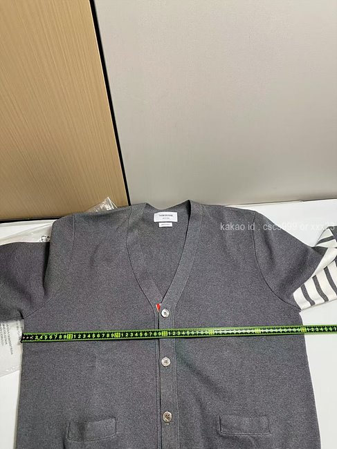 2024.10.12_[임ㅇㅇ 고객님 주문제품 검수사진] 톰브라운 가디건 레플리카 8