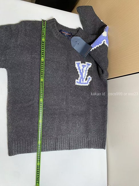 2025.01.01_[권ㅇㅇ 고객님 주문제품 검수사진] 루이비통 긴팔 라운드 니트 레플리카 미러급 SA급 S급 고퀄리티 6