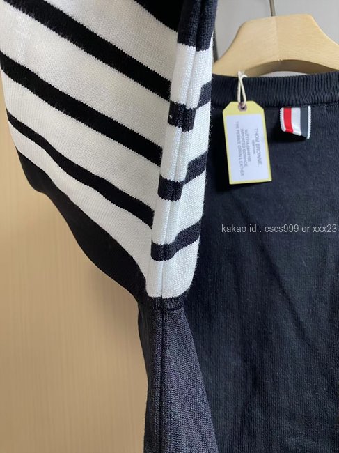 2025.01.09_[이ㅇㅇ 고객님 주문제품 검수사진] 톰브라운 긴팔 라운드 니트 레플리카 미러급 SA급 S급 고퀄리티 3