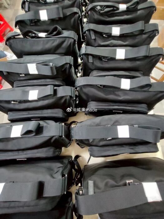 프라다 나일론 라지 메신저 백 블랙 레플리카 미러급 SA급 S급 고퀄리티 최상급 하이엔드 가방 [남성여성공용] 6