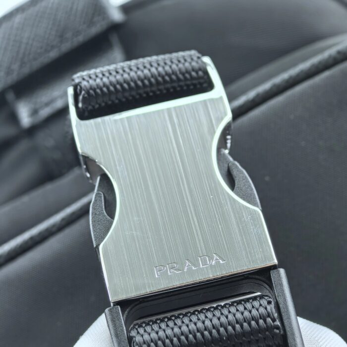 프라다 나일론 라지 메신저 백 블랙 레플리카 미러급 SA급 S급 고퀄리티 최상급 하이엔드 가방 [남성여성공용] 41