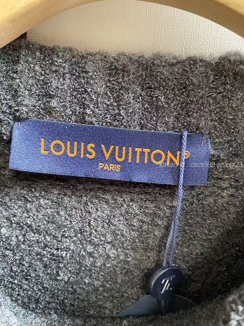 2025.02.13_[최ㅇㅇ 고객님 주문제품 검수사진] 루이비통 긴팔 라운드 니트 레플리카 미러급 SA급 S급 고퀄리티 3