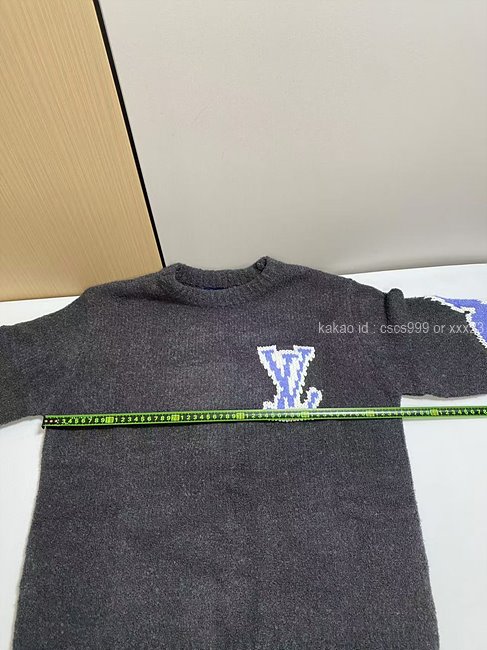 2025.02.13_[최ㅇㅇ 고객님 주문제품 검수사진] 루이비통 긴팔 라운드 니트 레플리카 미러급 SA급 S급 고퀄리티 5