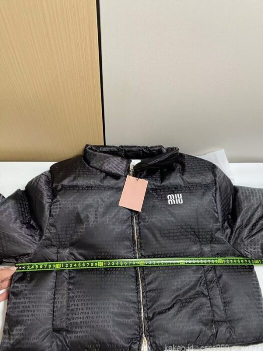 2024.03.28_[김ㅇ영 고객님 주문제품 검수사진] 미우미우 레플리카 패딩-51142 4