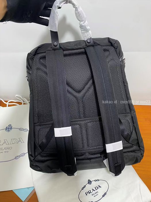2025.12.06_[한ㅇㅇ 고객님 주문제품 검수사진] 프라다 백팩 레플리카 미러급 SA급 S급 고퀄리티 하이엔드 최상급 가방 6