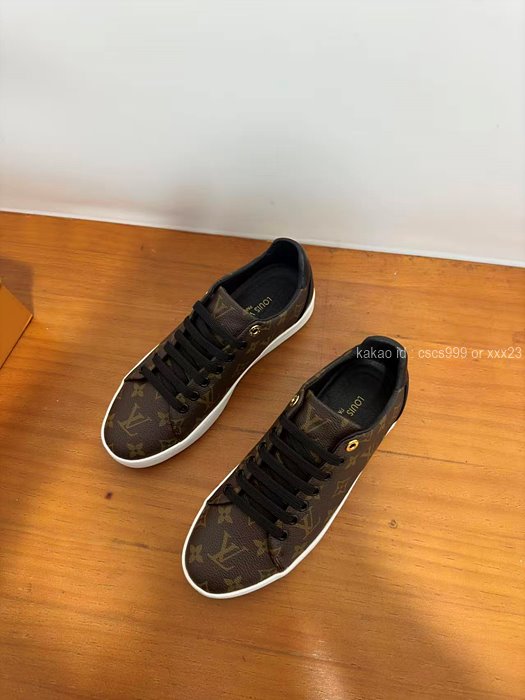 2025.12.10_[신ㅇㅇ 고객님 주문제품 검수사진] 루이비통 스니커즈 레플리카 미러급 SA급 S급 고퀄리티 하이엔드 최상급 신발 2