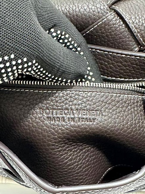 2025.10.02_[현ㅇㅇ 고객님 주문제품 검수사진] 보테가베네타 크로스백 가방 레플리카 미러급 SA급 S급 고퀄리티 하이엔드 최상급  9