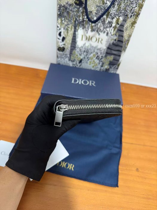 2025.12.11_[김ㅇㅇ 고객님 주문제품 검수사진] 디올 Dior Gravity 버티컬 지퍼 장지갑 레플리카 미러급 SA급 S급 고퀄리티 하이엔드 최상급  5