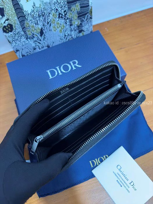 2025.12.11_[김ㅇㅇ 고객님 주문제품 검수사진] 디올 Dior Gravity 버티컬 지퍼 장지갑 레플리카 미러급 SA급 S급 고퀄리티 하이엔드 최상급  7