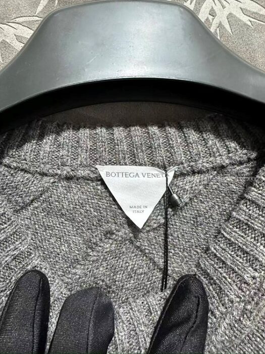 2026.01.23_[공ㅇㅇ 고객님 주문제품 검수사진] 보테가베네타 긴팔 라운드 니트 스웨터 레플리카 미러급 SA급 S급 고퀄리티 하이엔드 최상급 이미테이션  9