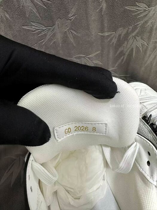 2026.01.16_[김ㅇㅇ 고객님 주문제품 검수사진] 루이비통 LV 트레이너 데님 블랙 스니커즈 레플리카 미러급 SA급 S급 고퀄리티 하이엔드 최상급 이미테이션 신발 5