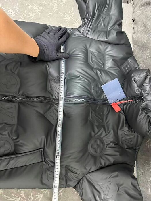 2026.01.16_[김ㅇㅇ 고객님 주문제품 검수사진] 루이비통 패딩 레플리카 미러급 SA급 S급 고퀄리티 하이엔드 최상급 이미테이션 점퍼 7
