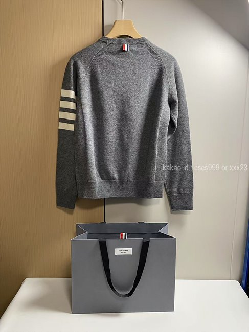 2025.01.20_[박ㅇㅇ 고객님 주문제품 검수사진] 톰브라운 긴팔 라운드 니트 레플리카 미러급 SA급 S급 고퀄리티 2