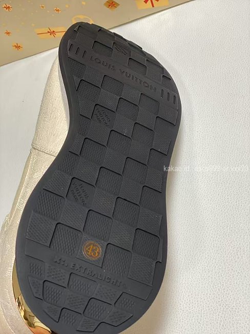 2025.01.27_[모ㅇㅇ 고객님 주문제품 검수사진] 루이비통 스니커즈 레플리카 미러급 SA급 S급 고퀄리티 10