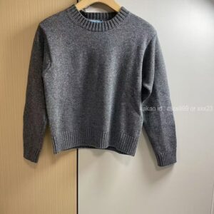 2025.01.27_[박ㅇㅇ 고객님 주문제품 검수사진] 프라다 긴팔 라운드 니트 레플리카 미러급 SA급 S급 고퀄리티