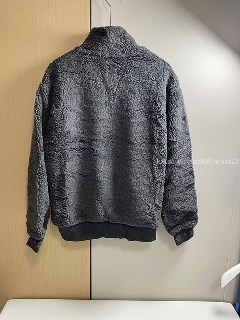 2025.01.30_[임ㅇㅇ 고객님 주문제품 검수사진] 루이비통 양털 집업 레플리카 미러급 SA급 S급 고퀄리티 2