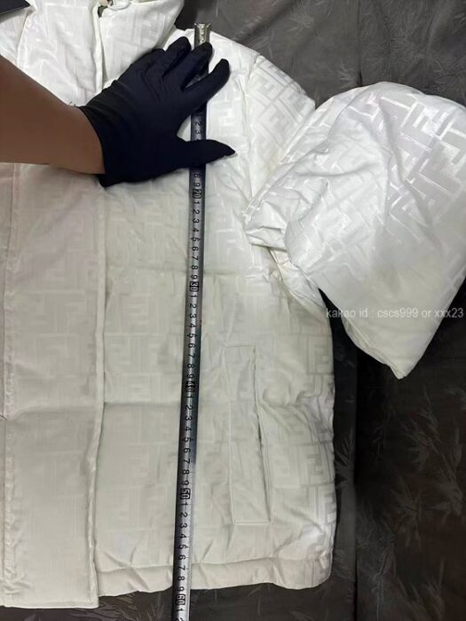 2026.01.01_[김ㅇㅇ 고객님 주문제품 검수사진] 펜디 패딩 후드 점퍼 레플리카 미러급 SA급 S급 고퀄리티 하이엔드 최상급  6