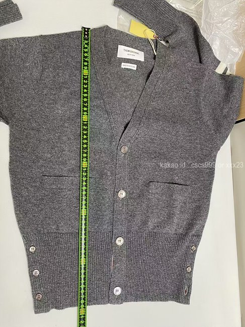 2024.12.15_[김ㅇㅇ 고객님 주문제품 검수사진] 톰브라운 가디건 레플리카 미러급 SA급 S급 고퀄리티 8