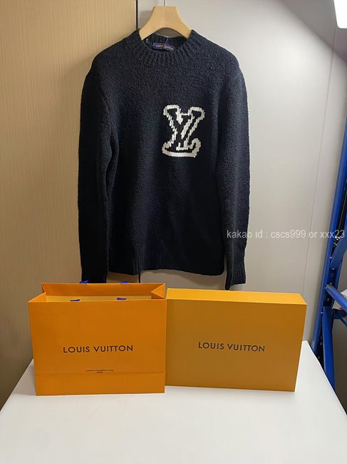 2024.12.21_[최ㅇㅇ 고객님 주문제품 검수사진] 루이비통 긴팔 라운드 니트 레플리카 미러급 SA급 S급 고퀄리티