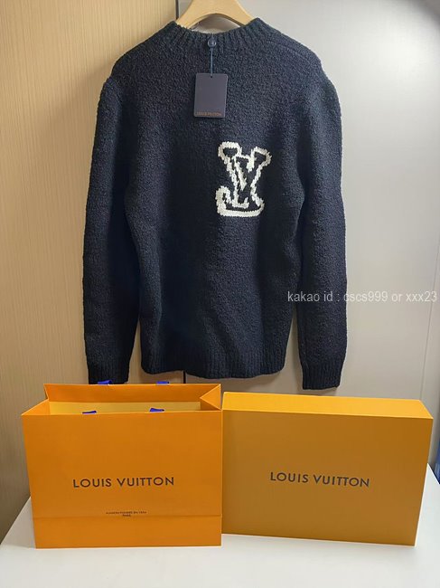 2024.12.21_[최ㅇㅇ 고객님 주문제품 검수사진] 루이비통 긴팔 라운드 니트 레플리카 미러급 SA급 S급 고퀄리티 2