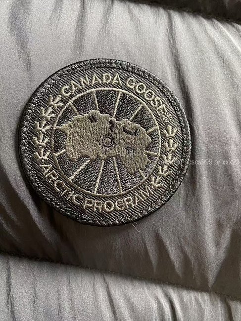 2024.12.22_[이ㅇㅇ 고객님 주문제품 검수사진] 캐나다구스 후드 패딩 점퍼 레플리카 미러급 SA급 S급 고퀄리티 3