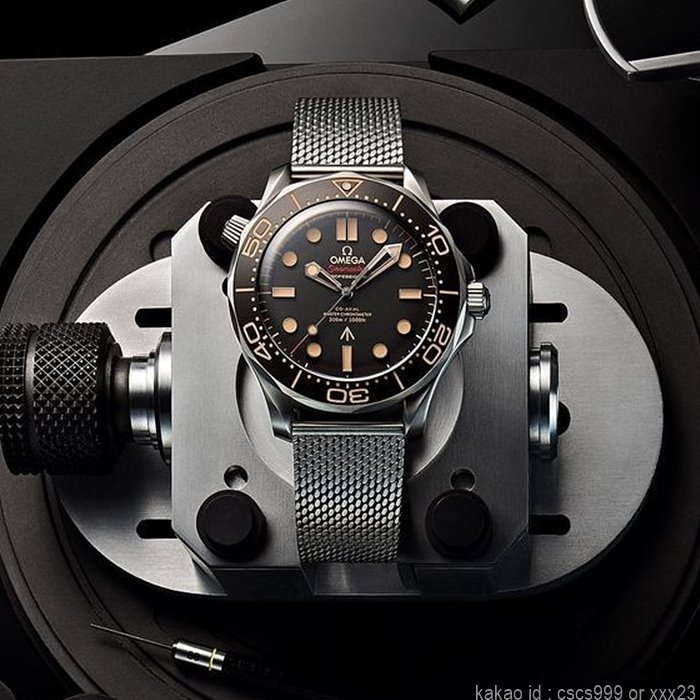 오메가 코엑시엘 마스터 다이버 300M 제임스본드 007 에디션 시계 레플리카 미러급 SA급 S급 고퀄리티 워치 - best 2