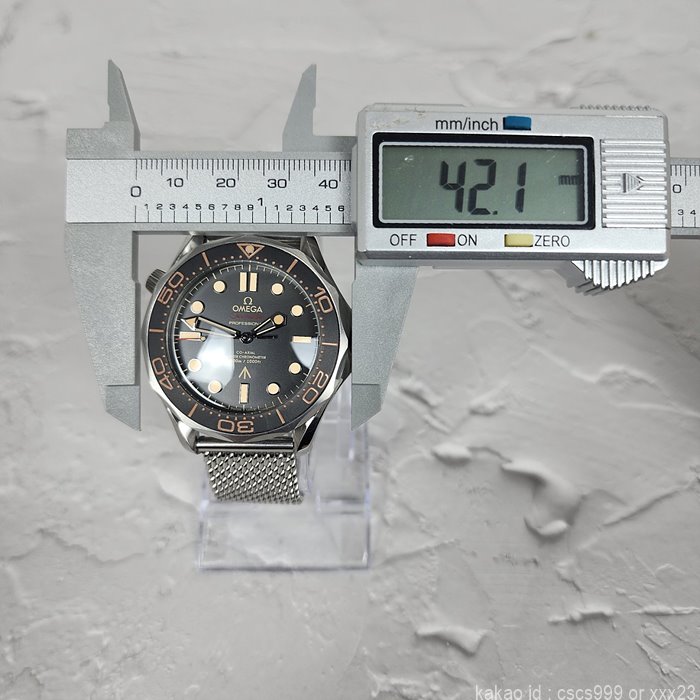 오메가 코엑시엘 마스터 다이버 300M 제임스본드 007 에디션 시계 레플리카 미러급 SA급 S급 고퀄리티 워치 - best 7