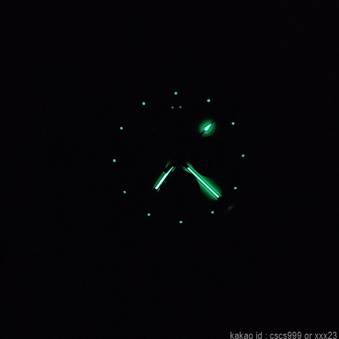 오메가 스피드마스터 실버 스누피 어워드 50주년 에디션 시계 레플리카 미러급 SA급 S급 고퀄리티 워치 4